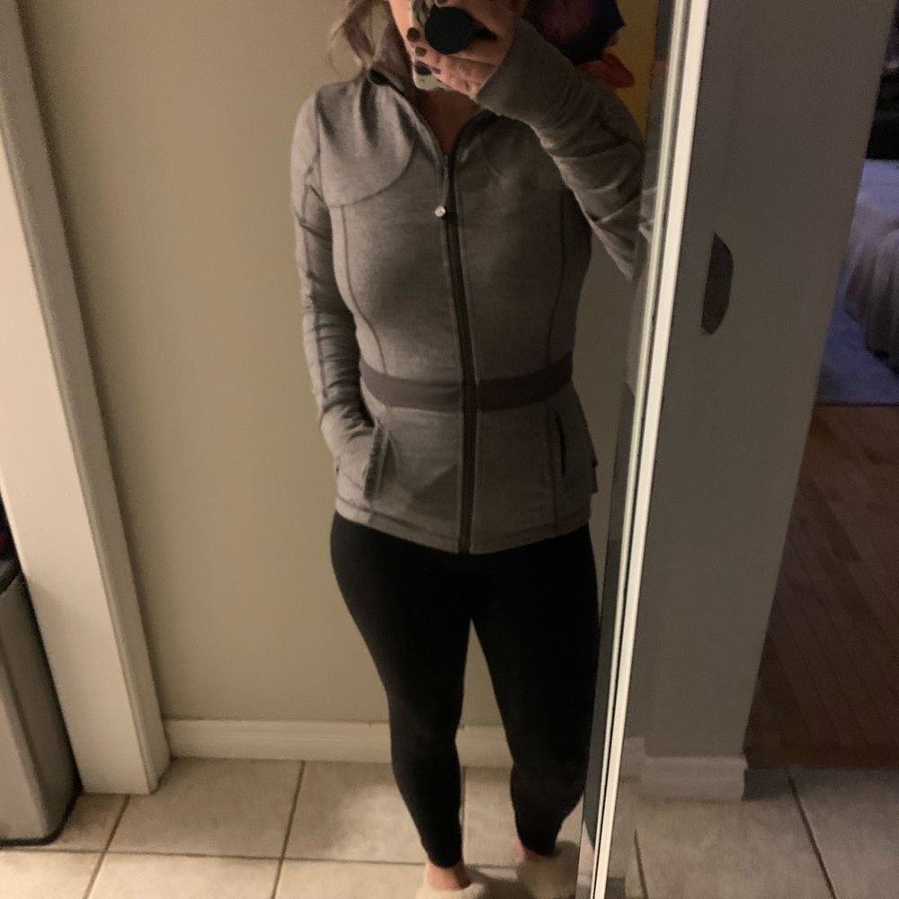 Lululemon Limited edition heather grey sweater